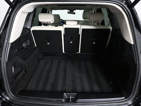 Certified 2023 Mercedes-Benz GLB 250 w/ Premium Package image 30