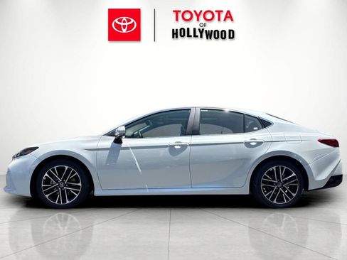 New 2026 Toyota Camry XLE FWD image 9