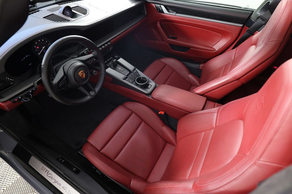 Used 2024 Porsche 911 Targa 4S AWD/4WD image 14
