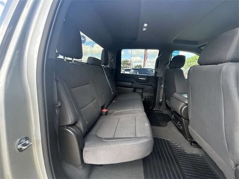 Used 2022 Chevrolet Silverado 2500 Custom w/ Custom Convenience Package image 26