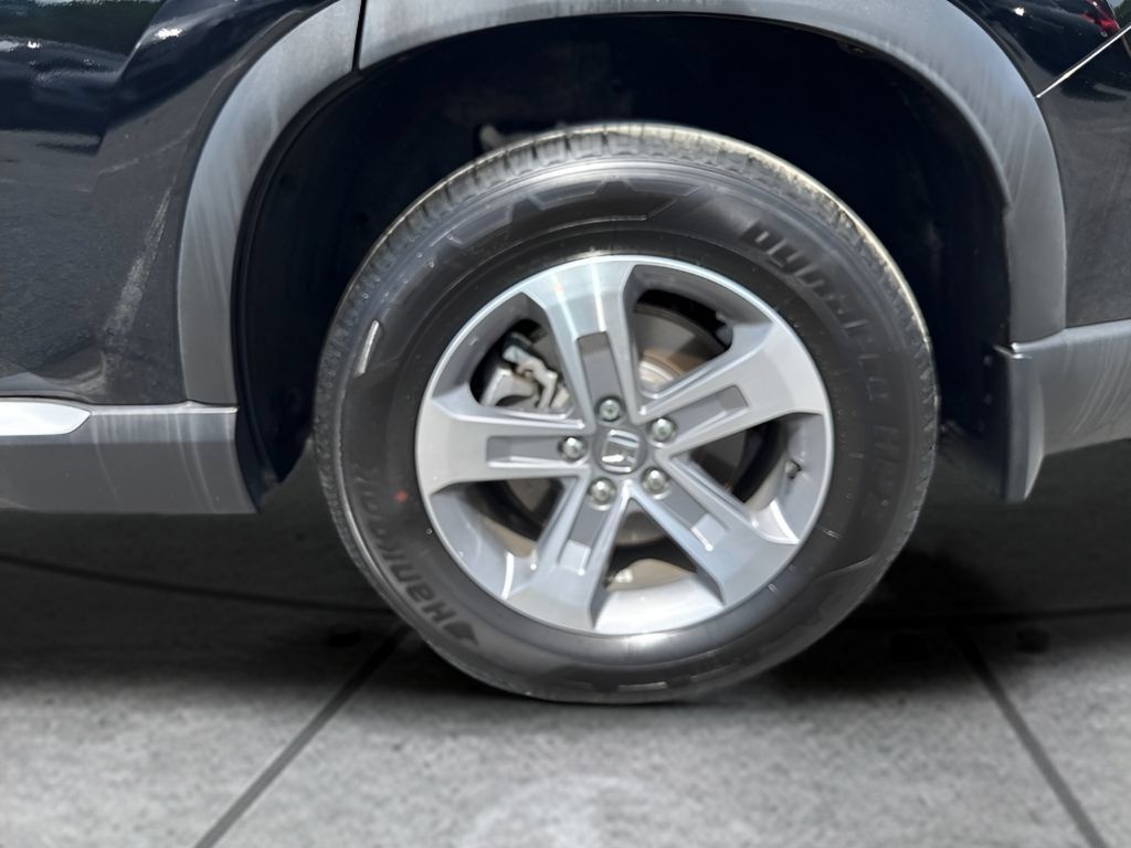 Used 2025 Honda Pilot EX-L image 33