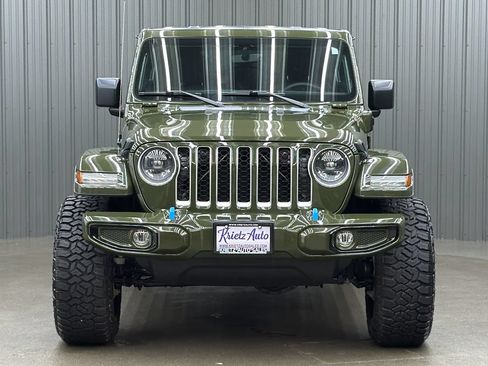 Used 2023 Jeep Wrangler Unlimited Sahara w/ Cold Weather Group AWD/4WD image 8