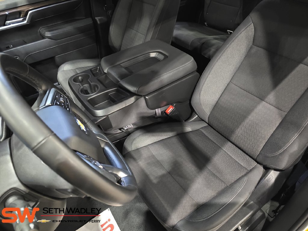 Used 2026 Chevrolet Silverado 1500 LT AWD/4WD image 14
