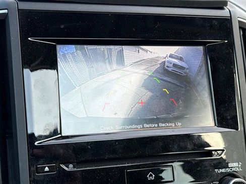 Used 2023 Subaru Forester Premium image 21