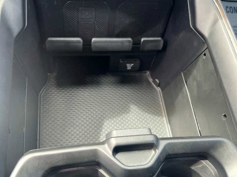 Used 2023 RAM 1500 Limited AWD/4WD image 24