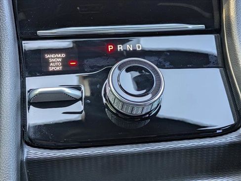 New 2025 Jeep Grand Cherokee Limited image 16