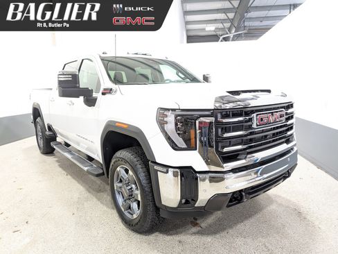 Used 2025 GMC Sierra 3500 SLT w/ SLT Premium Package AWD/4WD image 1