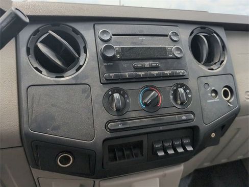 Used 2008 Ford F350 2WD Regular Cab Super Duty image 14