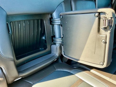 Used 2023 GMC Sierra 2500 Denali w/ Denali Ultimate Package image 29