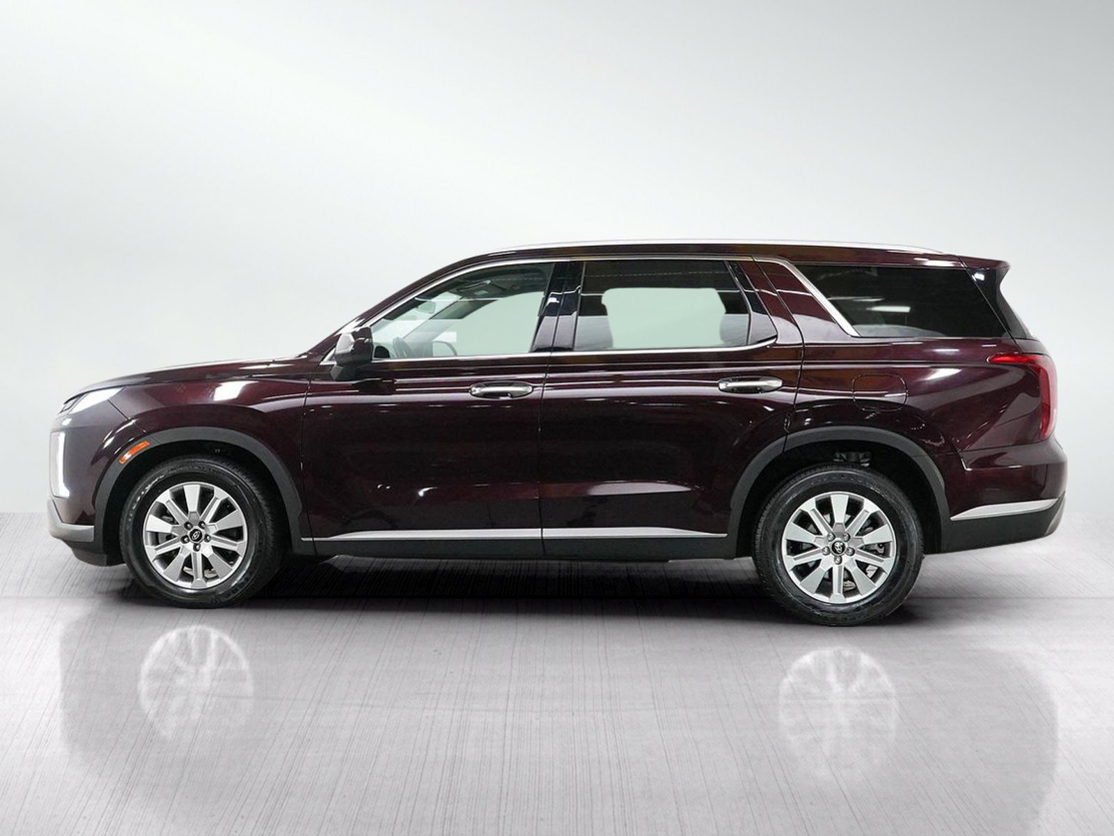 Used 2024 Hyundai Palisade SEL AWD/4WD image 3
