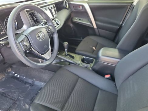 Used 2018 Toyota RAV4 LE w/ All Weather Liner Package AWD/4WD image 12