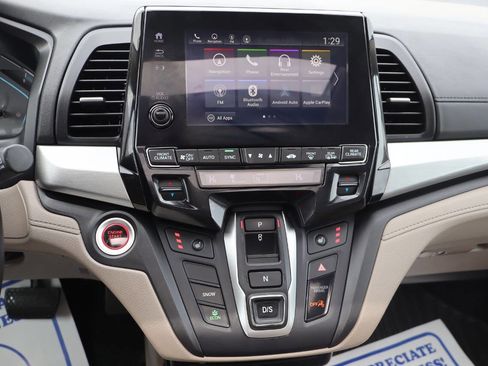 Used 2018 Honda Odyssey EX-L image 19