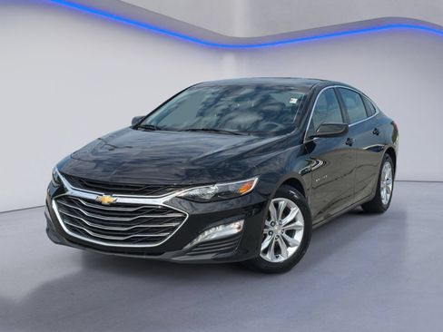 Used 2023 Chevrolet Malibu LT FWD image 2