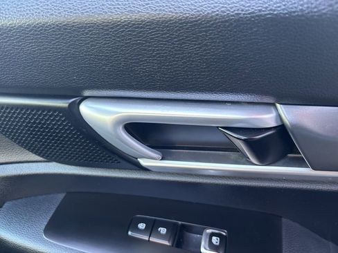 Used 2022 Kia Telluride S image 74