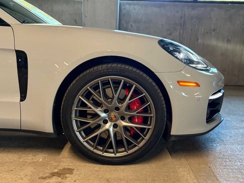 Used 2023 Porsche Panamera 4S AWD/4WD image 11