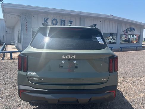 Used 2024 Kia Sorento X-Line EX AWD/4WD image 5