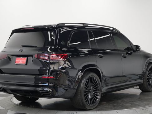 Used 2023 Mercedes-Benz Maybach GLS 600 4MATIC image 9