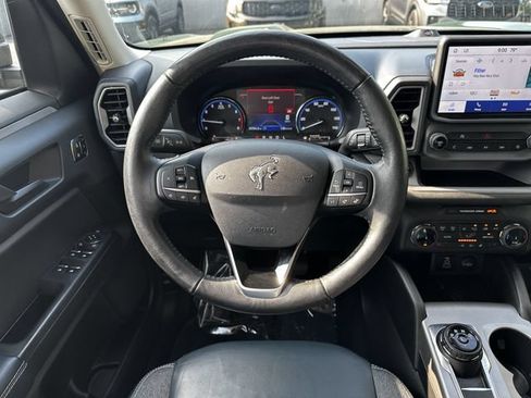 Certified 2023 Ford Bronco Sport Outer Banks w/ Tech Package AWD/4WD image 18