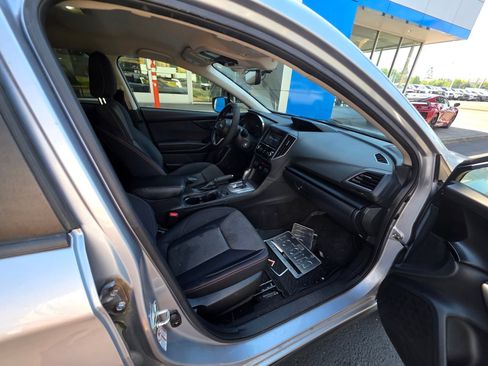 Used 2018 Subaru Crosstrek 2.0i Premium w/ Eyesight System AWD/4WD image 16