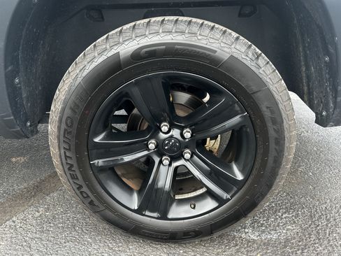 Used 2024 RAM 1500 Warlock AWD/4WD image 26
