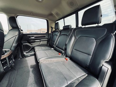 Used 2019 RAM 1500 Laramie image 28