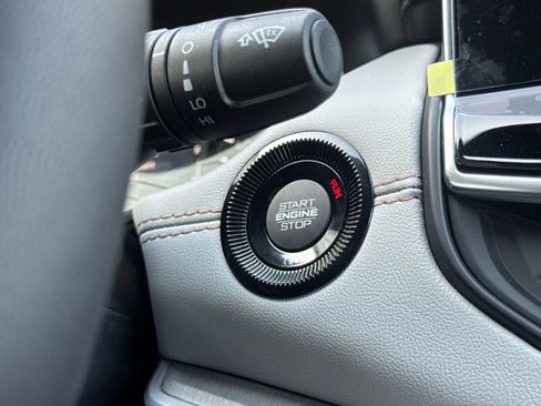 New 2026 Jeep Compass Limited image 21