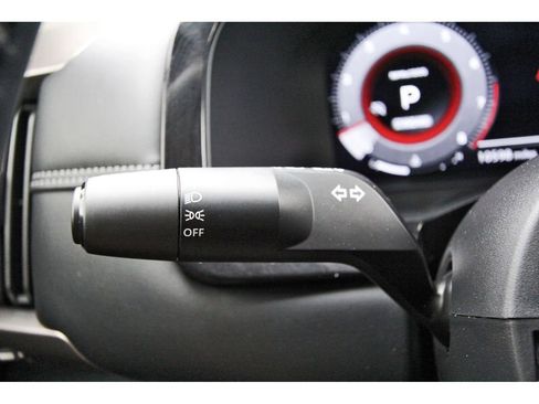 Used 2024 Nissan Pathfinder Platinum w/ Cargo Package FWD image 17