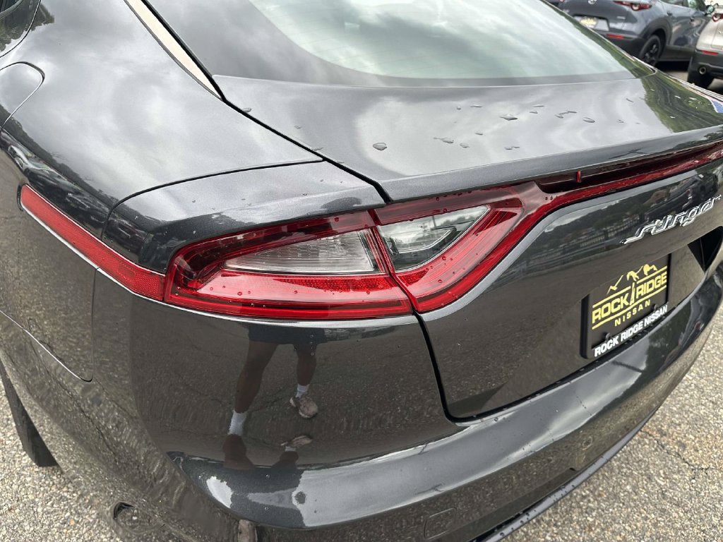 Used 2020 Kia Stinger GT-Line AWD/4WD image 10