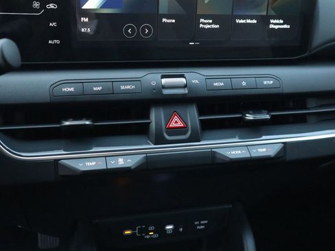 New 2025 Kia K4 EX image 39