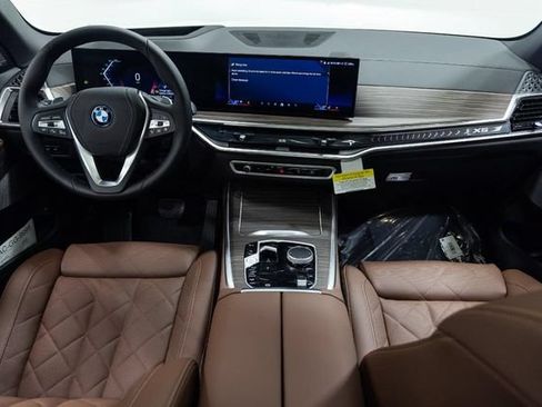 New 2026 BMW X5 xDrive50e w/ Climate Comfort Package AWD/4WD image 23