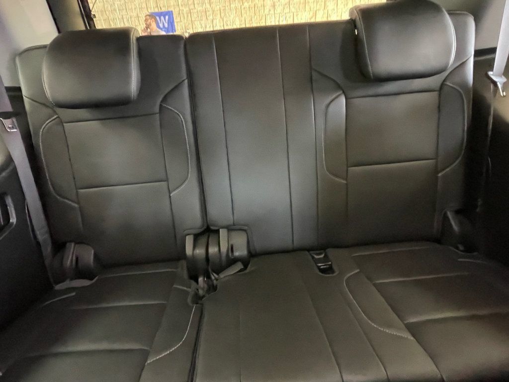 Used 2018 Chevrolet Tahoe Premier AWD/4WD image 23