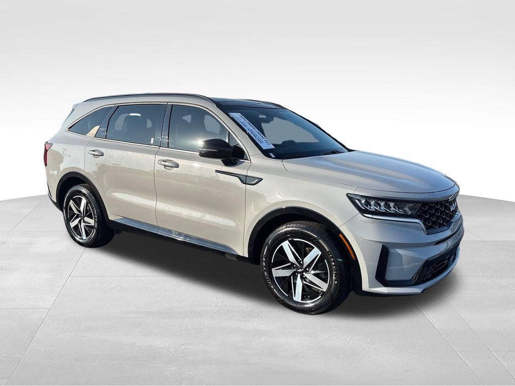 Used 2022 Kia Sorento EX w/ Panoramic Sunroof Package FWD image 8