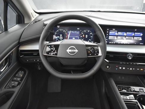 New 2025 Nissan Murano SL AWD/4WD image 12
