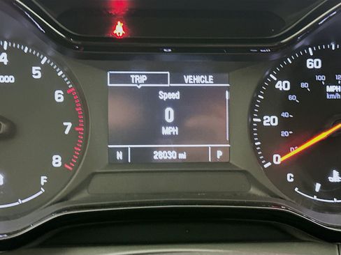 Used 2024 Chevrolet Trax LS FWD image 18