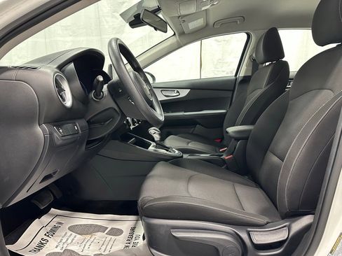 Used 2024 Kia Forte LXS image 14