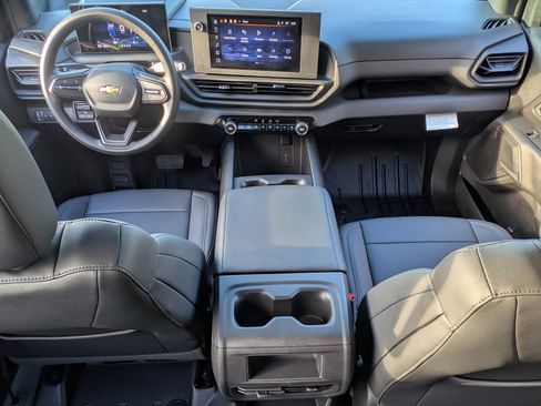 Used 2024 Chevrolet Silverado EV W/T image 22