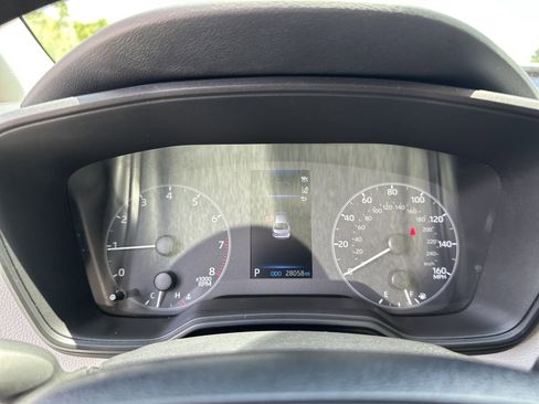 Certified 2025 Toyota Corolla LE FWD image 21