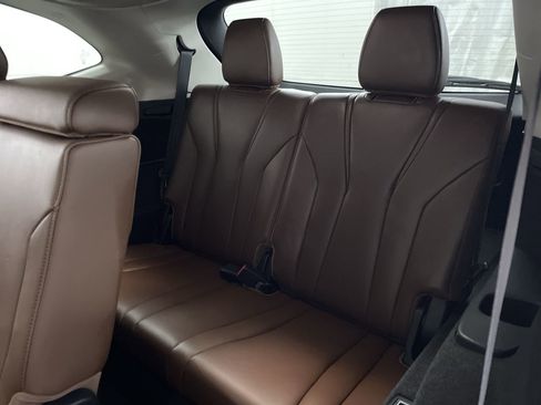 Used 2023 Acura MDX SH-AWD w/ Technology Package image 23