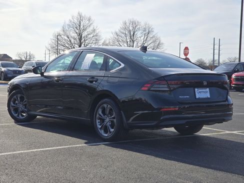 Certified 2023 Honda Accord EX image 16