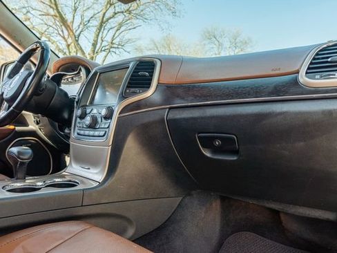 Used 2015 Jeep Grand Cherokee Summit w/ Platinum Series Group image 49