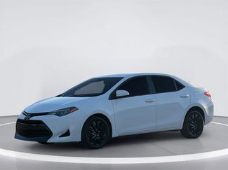 Used 2018 Toyota Corolla LE w/ Carpet Mat Package (TMS) FWD video 2