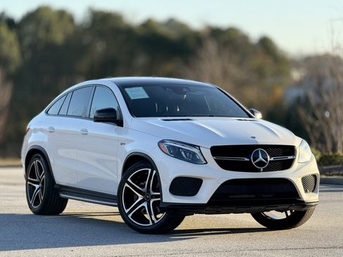 Used 2019 Mercedes-Benz GLE 43 AMG GLE 43 AMG image 12
