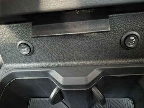 Used 2024 Toyota Tacoma SR AWD/4WD image 36