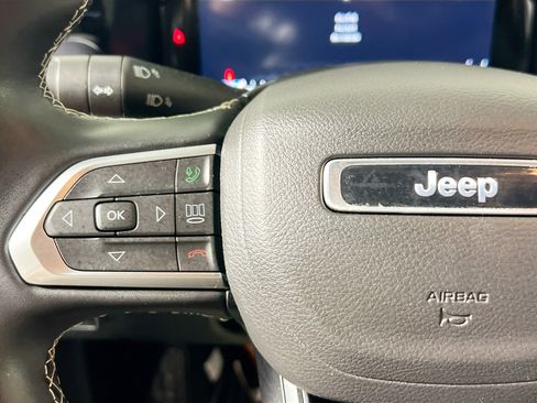 Used 2022 Jeep Compass High Altitude image 18