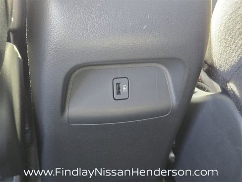 Used 2025 Nissan Sentra SR image 13