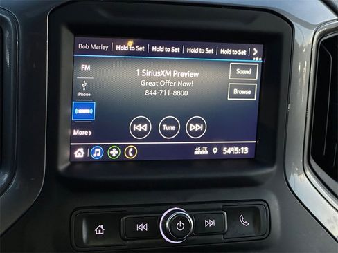 Used 2022 Chevrolet Silverado 1500 Custom image 14