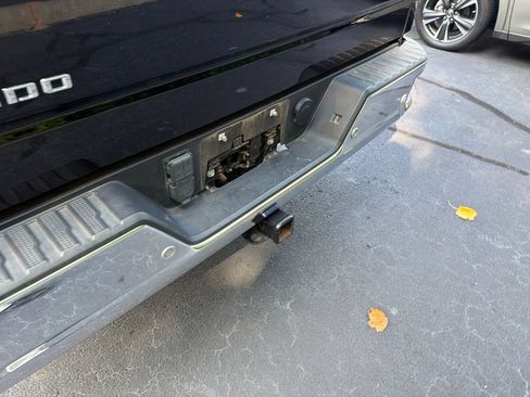 Used 2023 Chevrolet Silverado 1500 LTZ AWD/4WD image 6