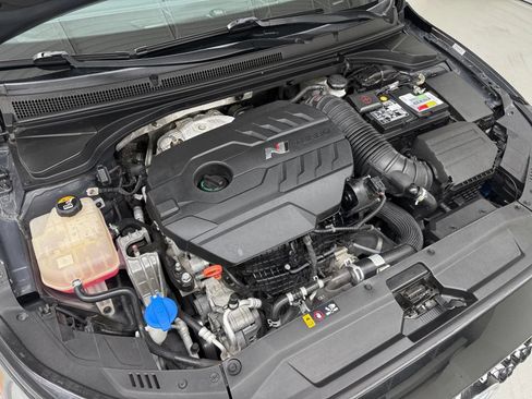 Used 2022 Hyundai Veloster N FWD image 46