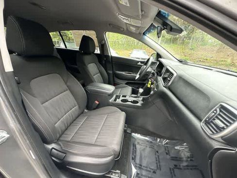 Used 2020 Kia Sportage LX AWD/4WD image 20