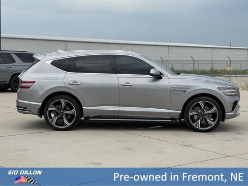 Used 2025 Genesis GV80 3.5T Prestige AWD/4WD image 3